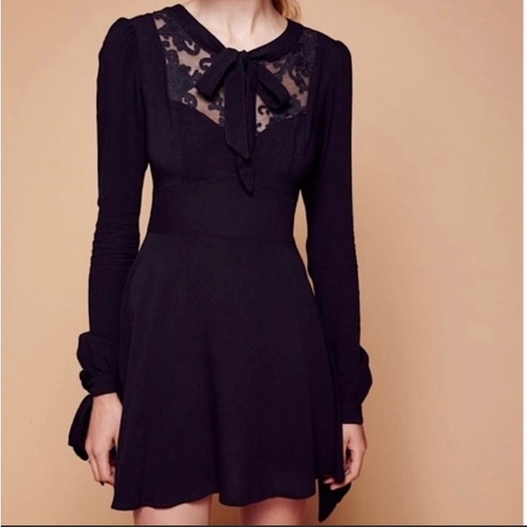🍋NWT For Love & Lemons Ellery Black
Mini Dress Size XS - Picture 8 of 9